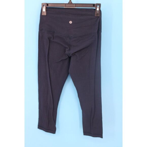 LULULEMON HIGH RISE CROP IN NAVY SIZE 6 WOMENS - Picture 3 of 6